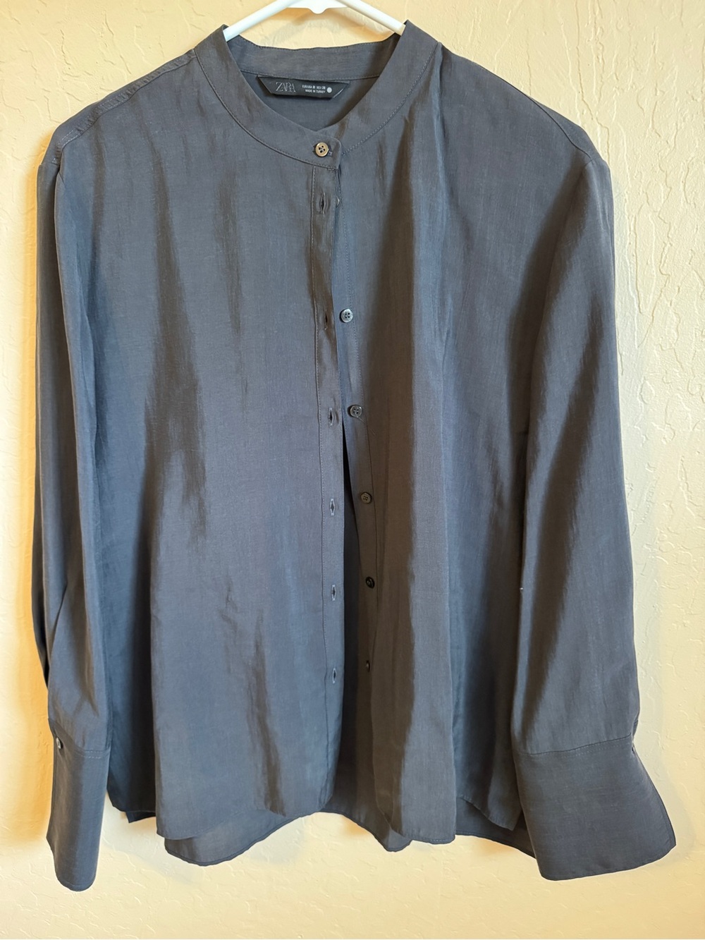 Zara Men's Charcoal Band-Collar Button-Down Shirt